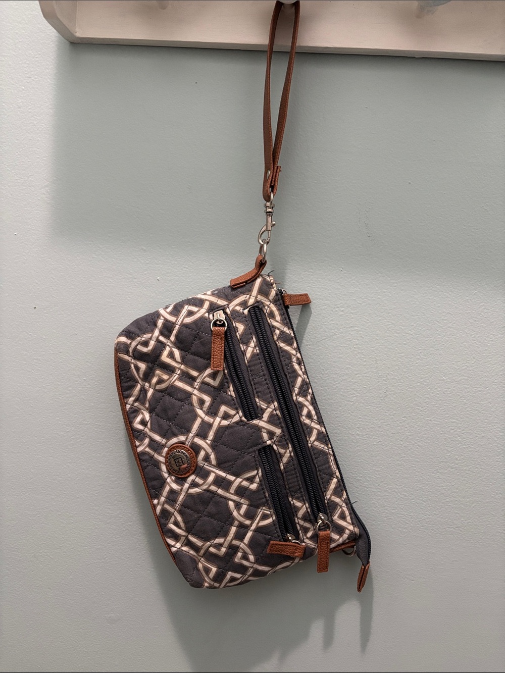 Stone Mountain Quilted Chain-Link Wristlet - Black & Brown Trim